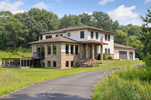 241A Glen Cir, River Falls, WI, 54022 | Card Image