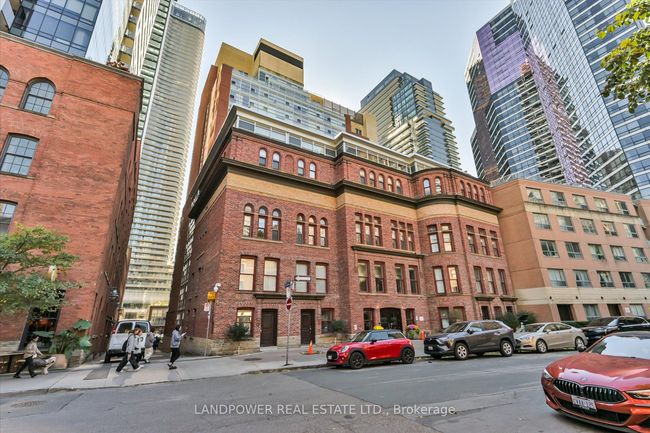 1105 - 11 St Joseph St, Condo with 1 bedrooms, 1 bathrooms and null parking in Toronto ON | Image 15
