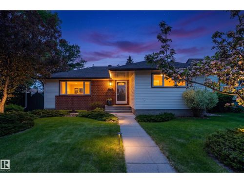 7223 95 Ave Nw, Edmonton, AB, T6B1B1 | Card Image