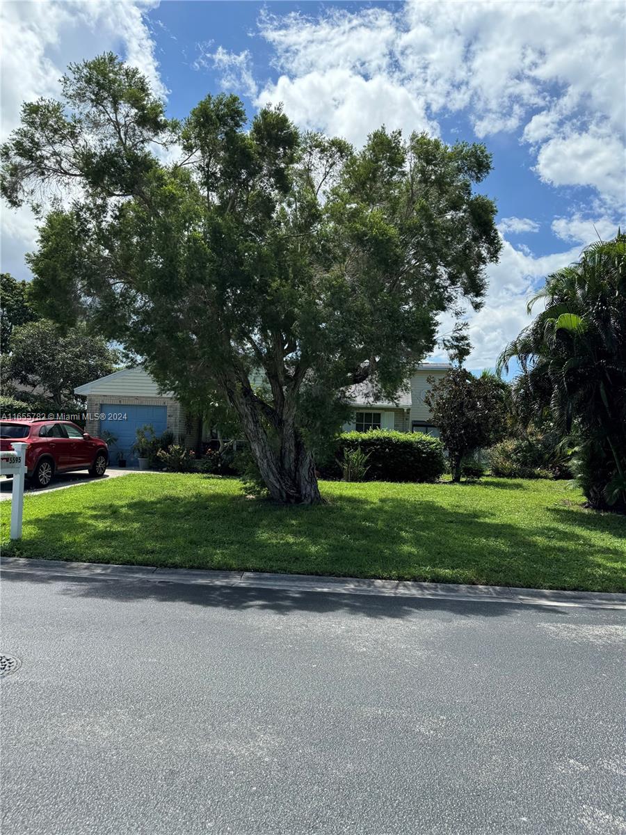 Pebble Brook Ln, Boynton Beach, FL 33472