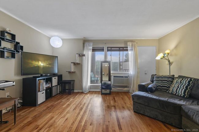 230 - 230 West Walk, Condo with 1 bedrooms, 1 bathrooms and 2 parking in West Haven CT | Image 6