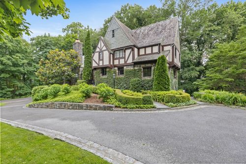 90 Brookside Dr, Greenwich, CT, 06831-5345 | Card Image