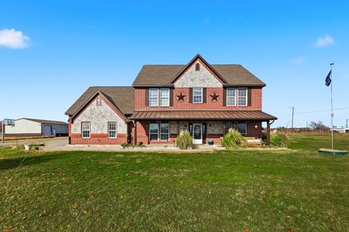 102 Van Meter Dr, Aurora, TX, 76078-5247 | Card Image