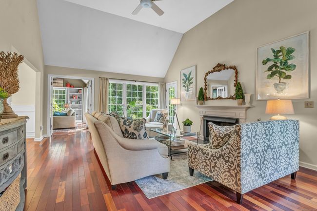 42 Long Hill Farm, Condo with 2 bedrooms, 3 bathrooms and 4 parking in Guilford CT | Image 7