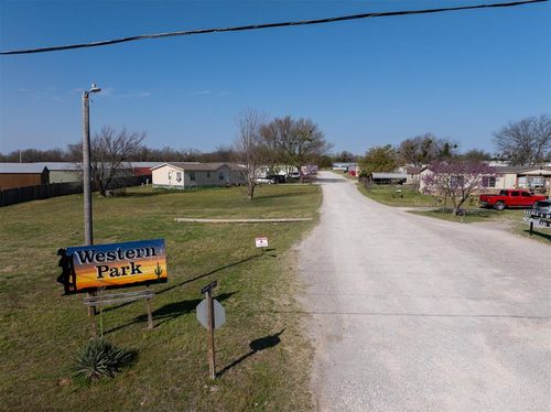 18100 Coker Rd, Shawnee, OK, 74801-8781 | Card Image