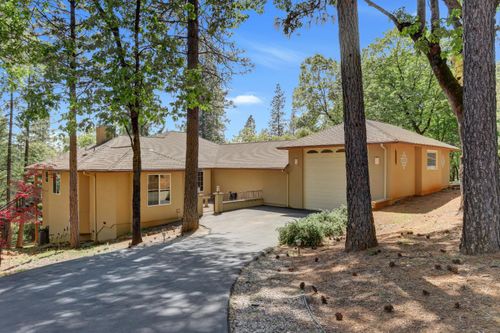 10450 S Ponderosa Way, Rough And Ready, CA, 95975-9627 | Card Image