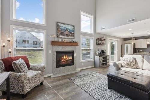 7757 Sterling Dr, Rockford, MN, 55373-4505 | Card Image