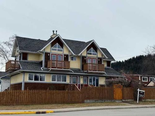 800 Connaught Drive, Jasper, AB, T0E1E0 | Card Image
