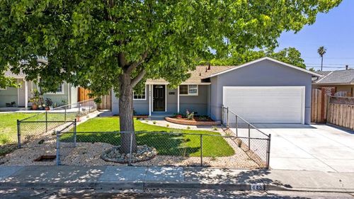 448 Greathouse Dr, Milpitas, CA, 95035-2817 | Card Image