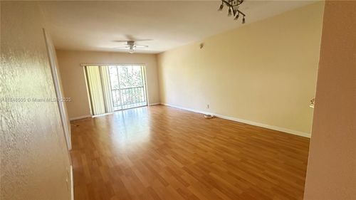 apt-208-8060 Fairview Dr, Tamarac, FL, 33321-3985 | Card Image