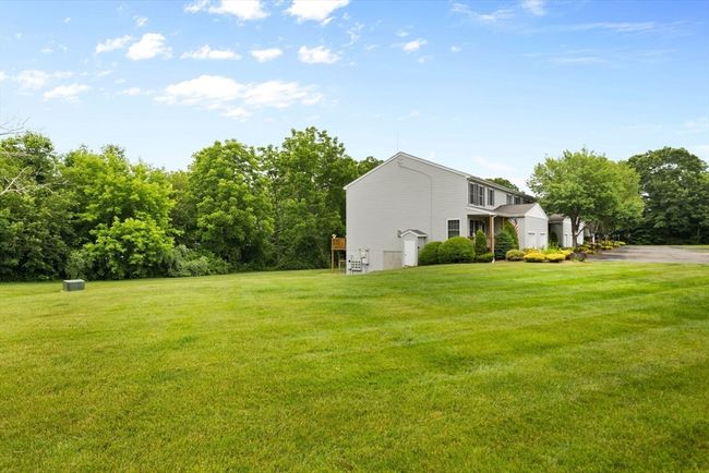 APT-2 - 48 Finch Rd, Condo with 2 bedrooms, 2 bathrooms and 1 parking in Raynham MA | Image 26