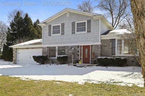 4168 Mccandlish Rd, Grand Blanc, MI, 48439-1802 | Card Image