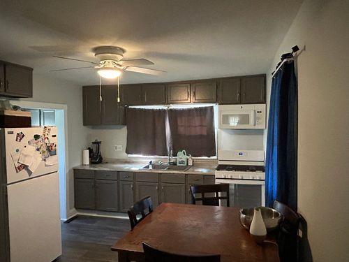 201 N John St, Thawville, IL, 60968-0010 | Card Image