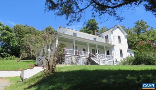 740 Canal St, Scottsville, VA, 24590-4531 | Card Image