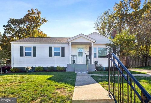 4146 Addison Rd, FAIRFAX, VA, 22030-3513 | Card Image
