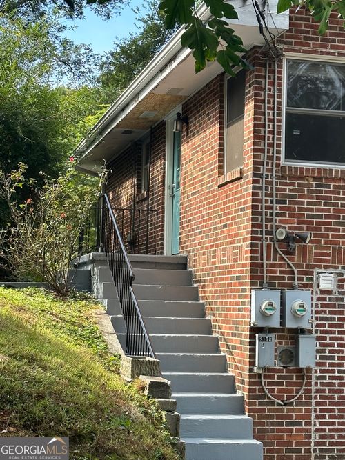 a-upstairs-2178 Rugby Ave, College Park, GA, 30337-1056 | Card Image