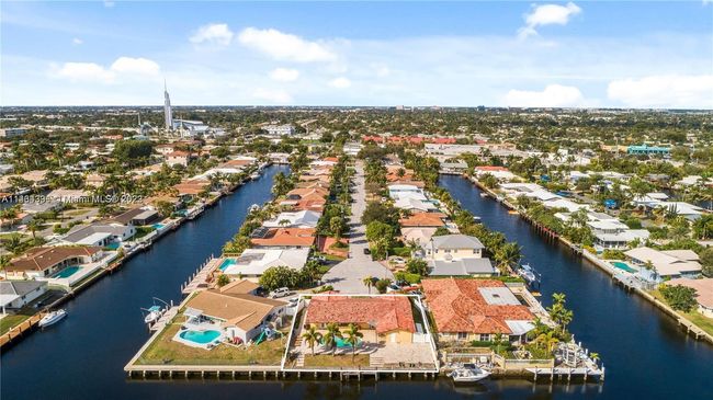 0 - 2820 Ne 57th St, House other with 4 bedrooms, 3 bathrooms and null parking in Fort Lauderdale FL | Image 5