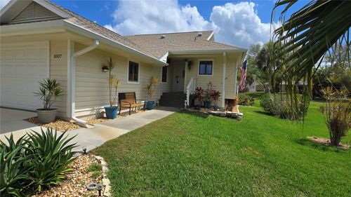 1007 Lake Avoca Dr, TARPON SPRINGS, FL, 34689-7108 | Card Image