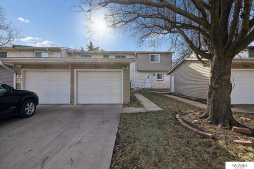 2617 Piccadilly Ct, Lincoln, NE, 68512-1436 | Card Image