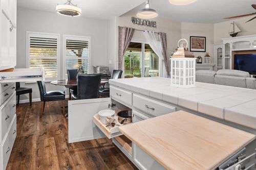 5725 Wild Cat Court, Riverbank, CA, 95367 | Card Image