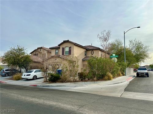9505 W Gilmore Ave, Las Vegas, NV, 89129-7897 | Card Image
