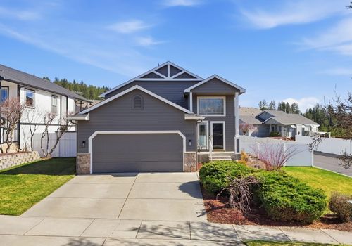 5031 W Pacific Park Dr, Spokane, WA, 99208 | Card Image