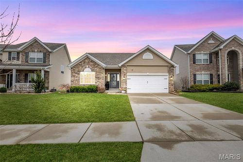 3456 Harbor Crossing Dr, Saint Charles, MO, 63301-4894 | Card Image