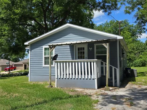423 E Sherman St, Sherman, TX, 75090-8985 | Card Image