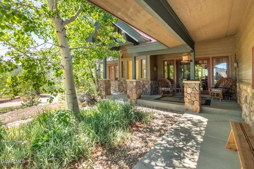588 Grand Ave, Grand Lake, CO, 80447-5411 | Card Image