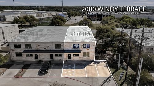 21a-2000 Windy Ter, Cedar Park, TX, 78613-3578 | Card Image