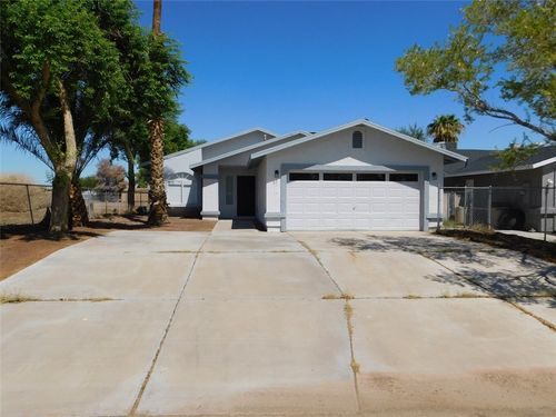 1975 E Oatman Pl, Mohave Valley, AZ, 86440-9429 | Card Image