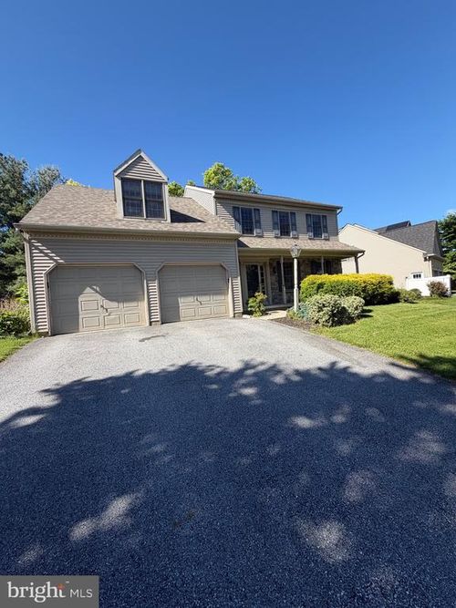 2264 Raleigh Rd, HUMMELSTOWN, PA, 17036-8790 | Card Image