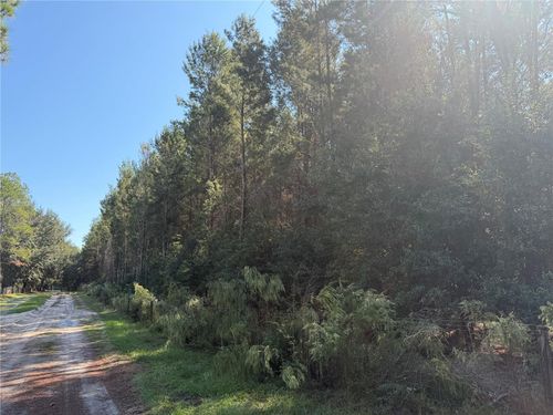 7818 Nw State Road 45, High Springs, FL, 32643-9827 | Card Image