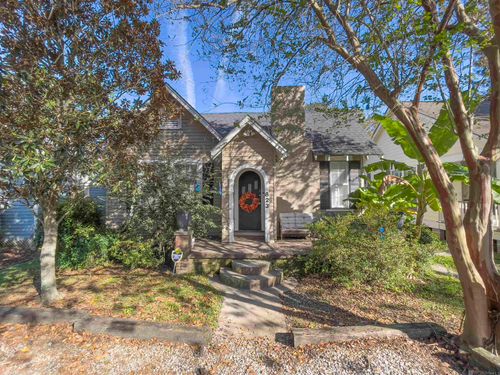 823 Ingleside Dr, Baton Rouge, LA, 70806-5882 | Card Image