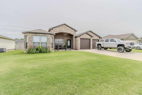 200 Gavin Dr, Paragould, AR, 72450-2683 | Card Image