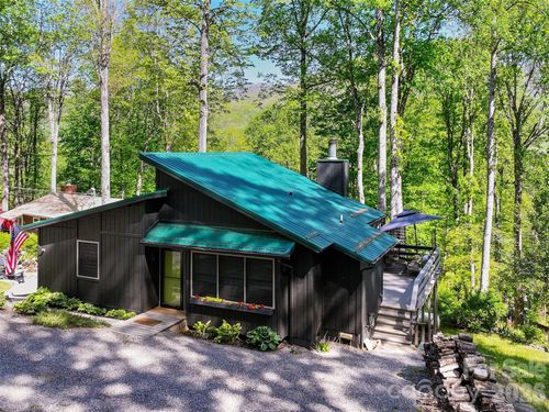 191 Forest Dr, Maggie Valley, NC, 28751-8820 | Card Image
