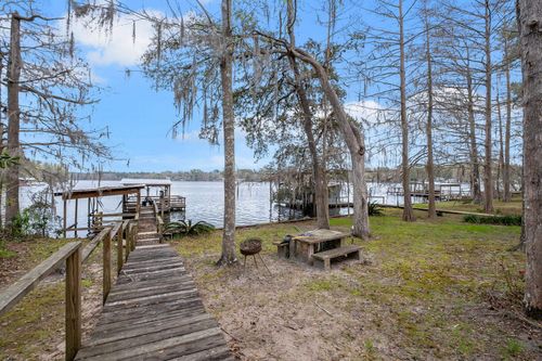 399 Davidson St, Quincy, FL, 32351-4963 | Card Image