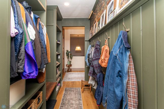 Mudroom | Image 33