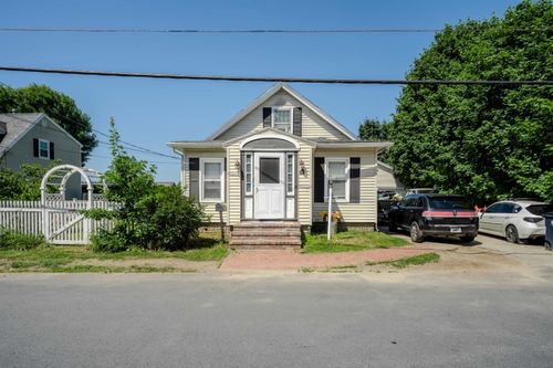 13 Wason Ave, Nashua, NH, 03060-4122 | Card Image