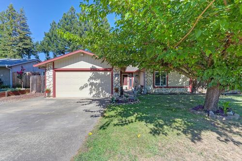 6385 Arcadia Ave, Loomis, CA, 95650-8784 | Card Image