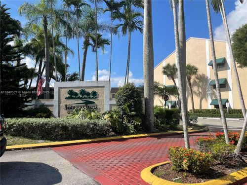 apt-906-15330 Sw 106th Ter, Miami, FL, 33196-4565 | Card Image