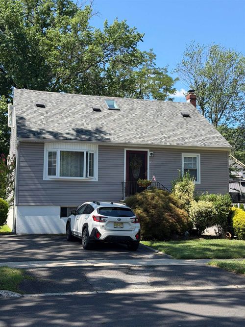 734 Clark Ave, Ridgefield, NJ, 07657 | Card Image