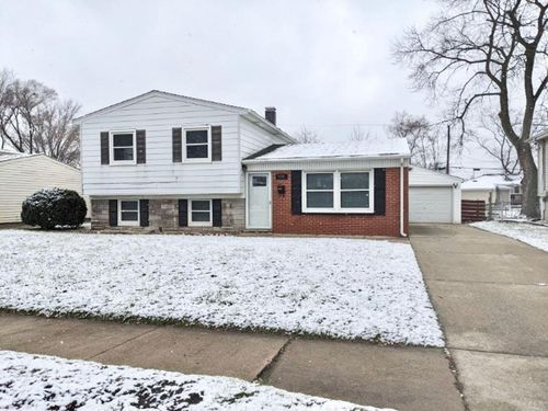 934 N Oakwood St, Griffith, IN, 46319-2458 | Card Image