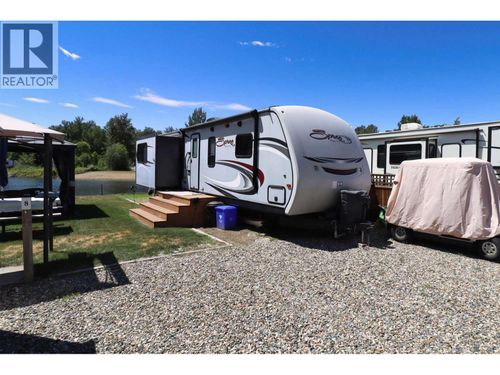 8 Eagle Lane, Columbia-Shuswap, BC, V0E2V1 | Card Image