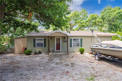 314 Se Lakeside Dr, Lacygne, KS, 66040-4229 | Card Image