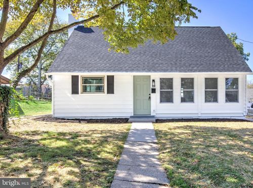 308 Locust Dr, PHOENIXVILLE, PA, 19460-3622 | Card Image