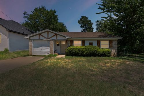5516 Goodman Ave, Fort Worth, TX, 76107-7016 | Card Image