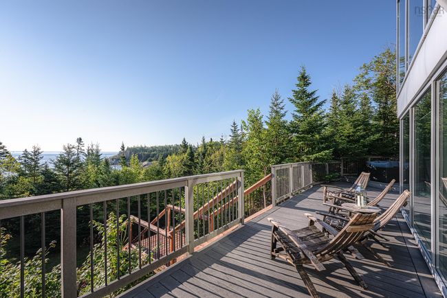 20 Ashley Dr, House other with 3 bedrooms, 4 bathrooms and 3 parking in Halibut Bay NS | Image 43