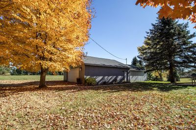 3137 W Newark Road, Home with 3 bedrooms, 2 bathrooms and null parking in Elba Twp MI | Image 2