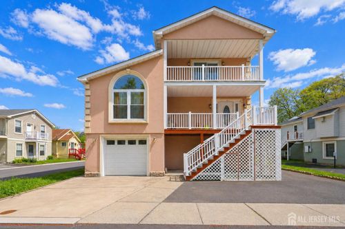 34 Evergreen Pl, Keansburg, NJ, 07734-1811 | Card Image